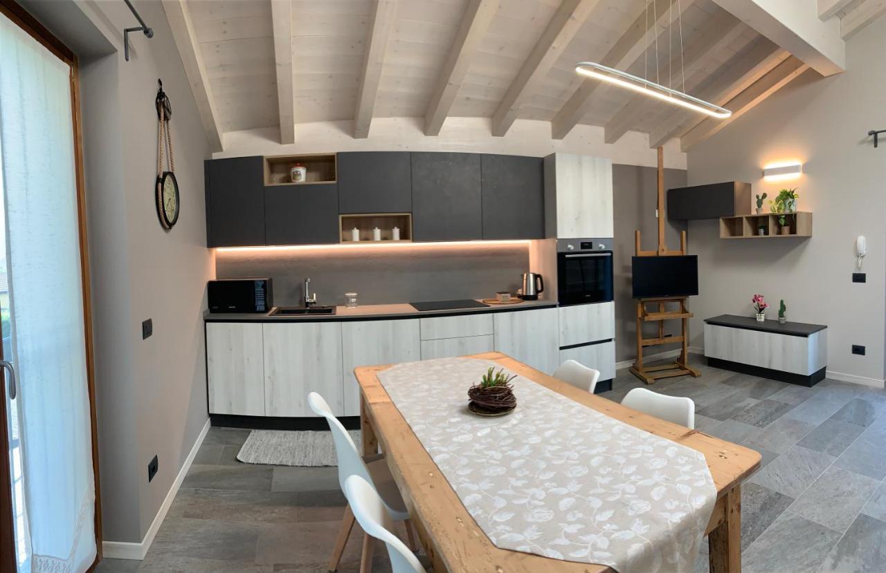 Il Fienile - Heritage In Molino Maufet Watermill - View Terrace Holiday home Colico
